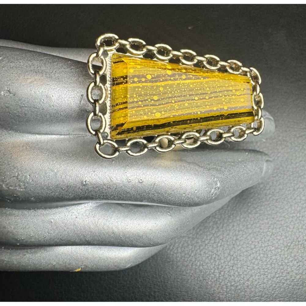 Vintage Yellow Striped‎ Stone Ring With Chain Link Design Adjustable Band
